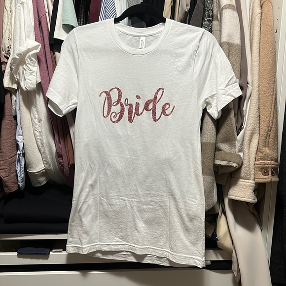 Bride tshirt with sparkly pink embroidery - Picture 1 of 2